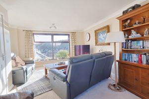 Photo 11- click for photo gallery